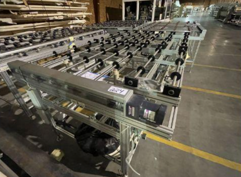 SFA 2,2m wide x 1,4m long (87 in. x 55 in.) Model 907 Roller Conveyor