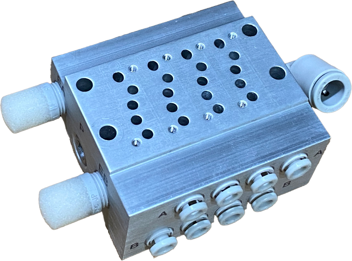 SMC SY 3000 Manifold for 4 solenoids, one touch fittings (6mm), air mufflers