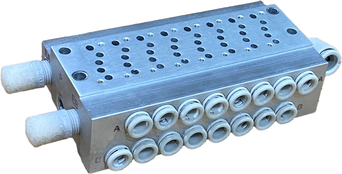 SMC SY 3000 Manifold for 8 solenoids, one touch fittings (6mm), air mufflers