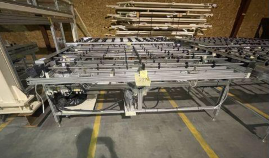 SFA 2,2m wide x 1,4m long (87 in. x 55 in.) Model 907 Roller Conveyor