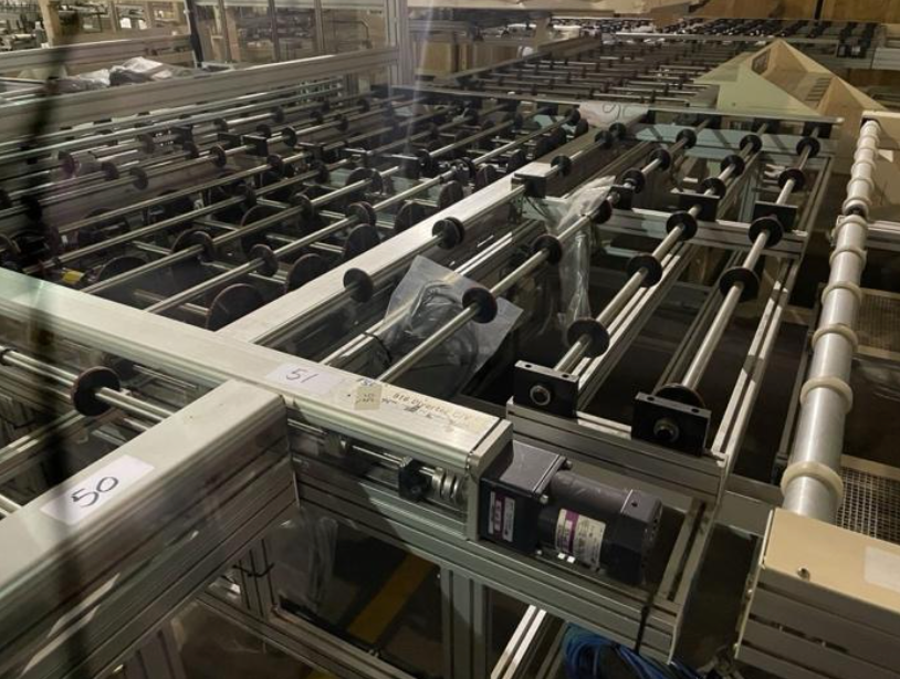 SFA 2.2m Wx 1.9m L (87 in. x 75 in.) Model 914 Diverting Conveyor