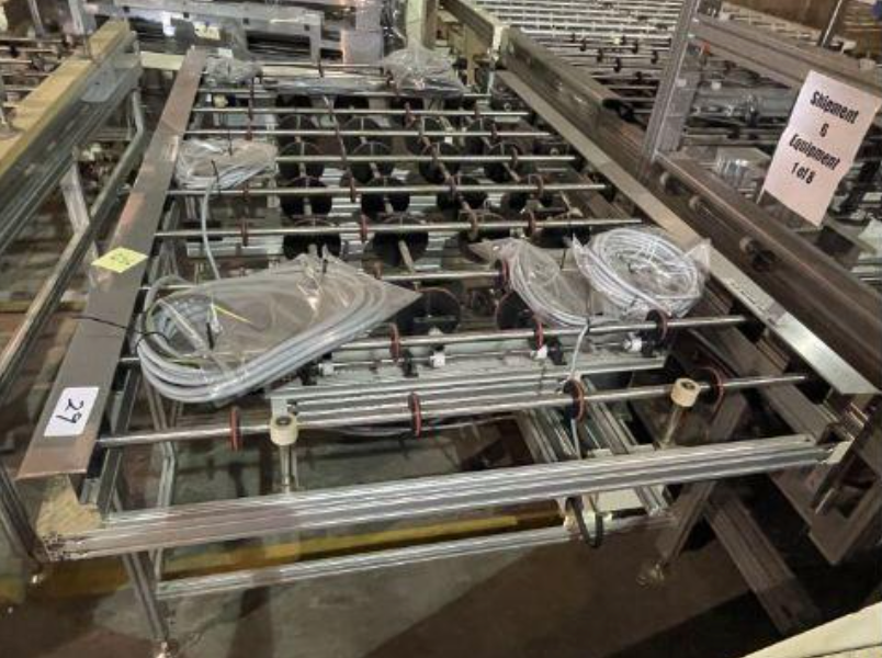 SFA 1.21m W x 2.38m L (48 in. x 94 in.) Diverting Conveyor